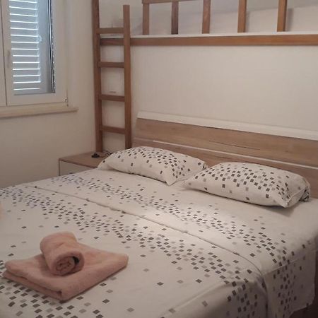 Apartments Juliet Оребич Екстер'єр фото