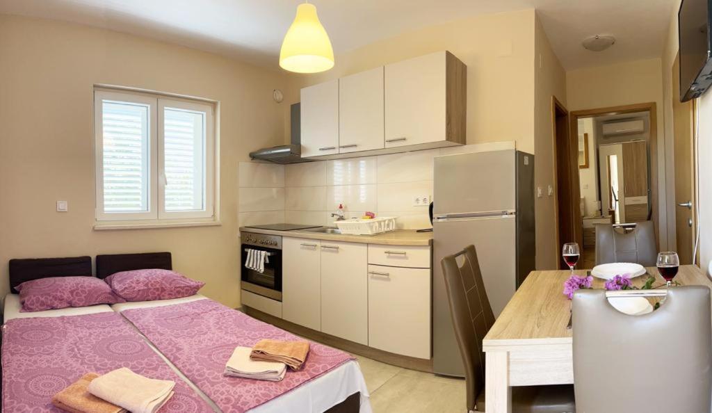 Apartments Juliet Оребич Екстер'єр фото