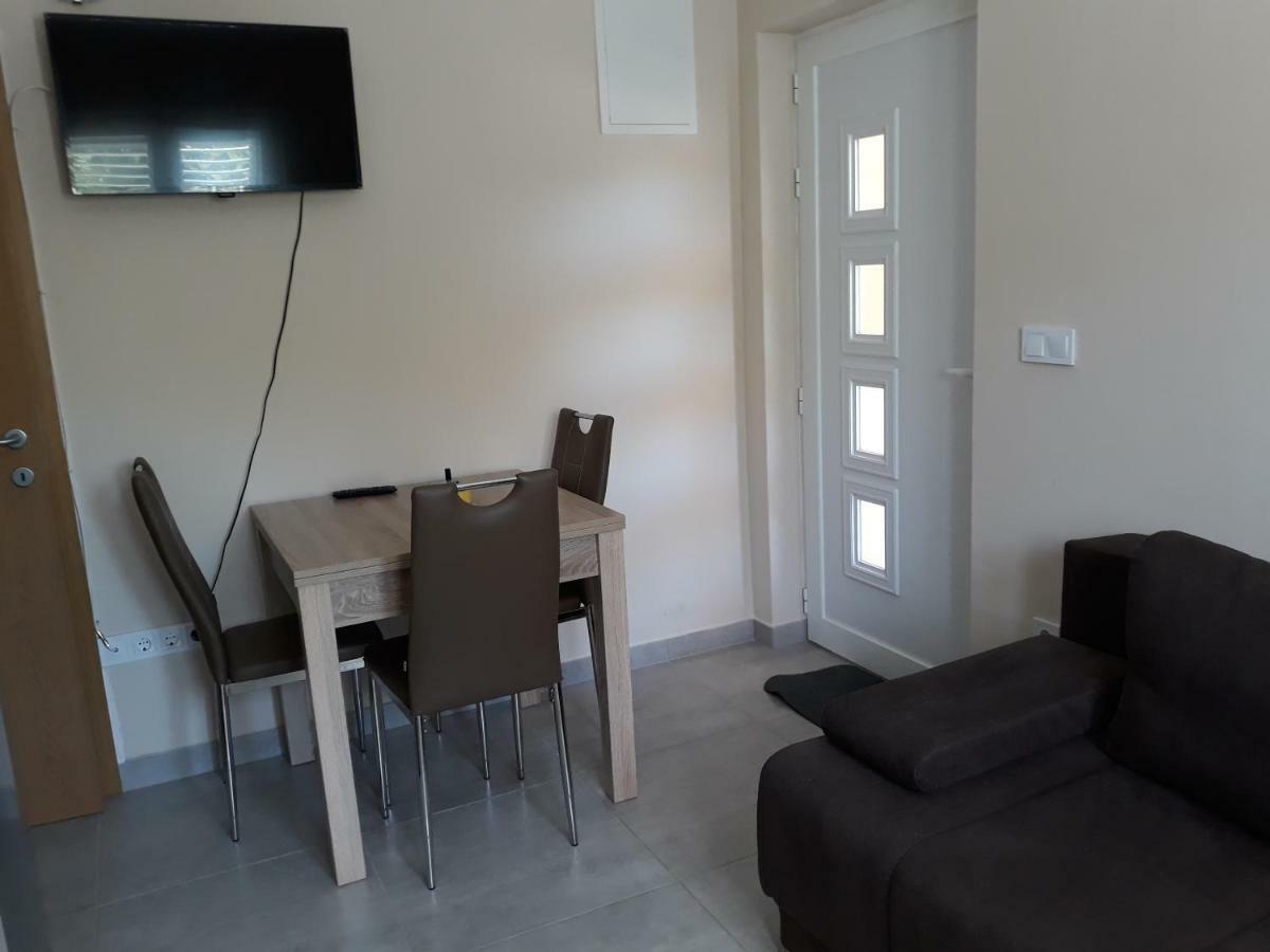 Apartments Juliet Оребич Екстер'єр фото